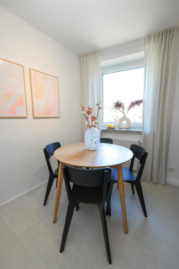 80Qm Luxurioese Designerwohnung Im Herzen Bochums Exterior foto